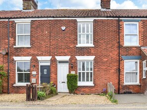 Exterior | Daisy Cottage, Sea Palling
