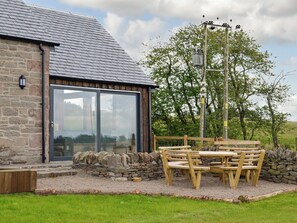 Outdoor area | Greenford Farm, Dundee