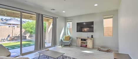 Glendale Vacation Rental | 3BR | 2.5BA | Step-Free Access | 2,260 Sq Ft