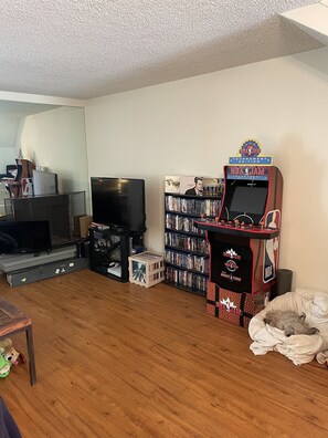 Spielezimmer