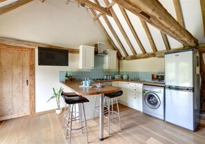 TN603 - Kitchen area