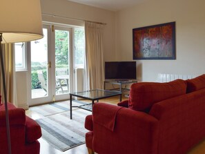 Living room | Graham Cottage - Nene Valley Cottages, Clopton, near Kettering