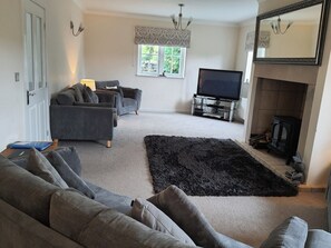 Living room | Stonyfield cottage, Rochester