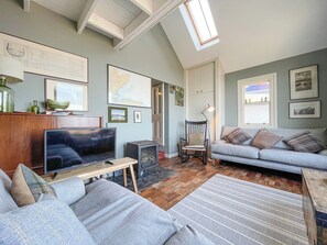 Living room | Fisherman&rsquo;s Cottage, Gardenstown, near Banff