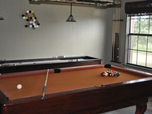 Gameroom - pool table shuffleboard