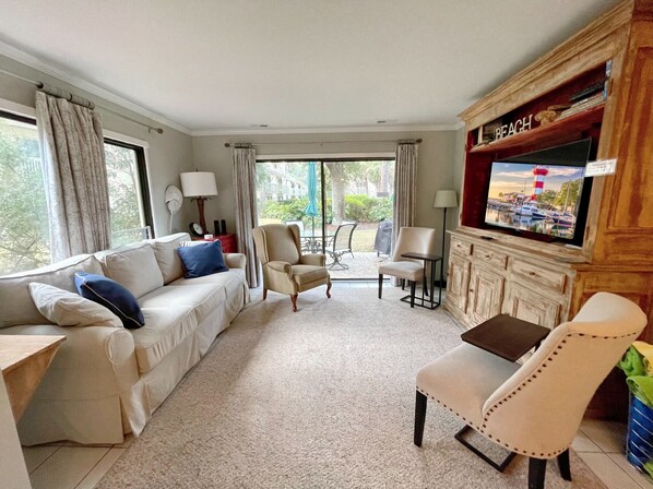 Family room/living room with Smart TV.  Opens out to patio, pool and courtyard. 