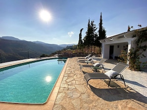 Pool of La Esperanza Granada Hotel & Private Villa, 90 minutes from Malaga 
