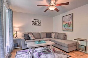 Living Area | Free WiFi (High Speed - 5G)