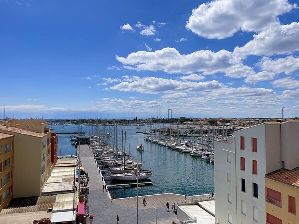 Marina