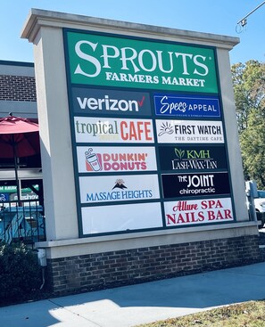 Nearby shopping