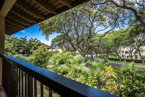 Garden views from all throughout your lanai
