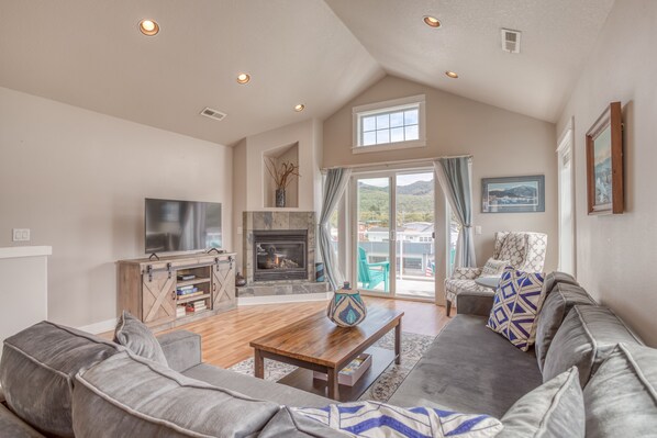 Living Room with a Flat-Screen TV