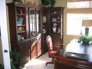 Office / Library, with dual-sided desk.