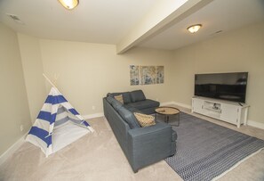 Bonus Room with Fun Play Area