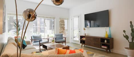 Phoenix Vacation Rental | 2BR | 2BA | Step-Free Access | 1,246 Sq Ft