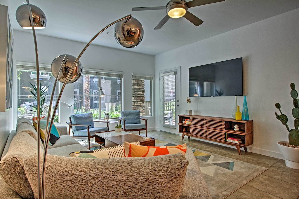 Toscana At Desert Ridge Condominium, Phoenix holiday