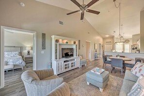 Living Room | Central A/C | Free WiFi | DVD Player | Single-Story Condo