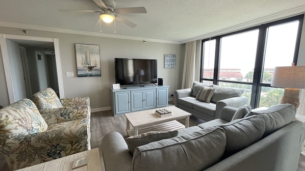 Living Room | Coastal Tides | Enclave 403a |