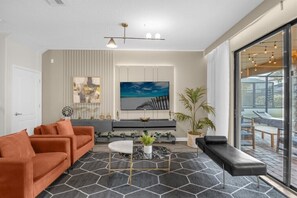 1418 Thunderbird Road (4).jpg