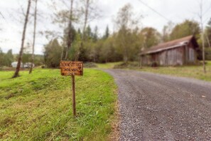 Welcome sign