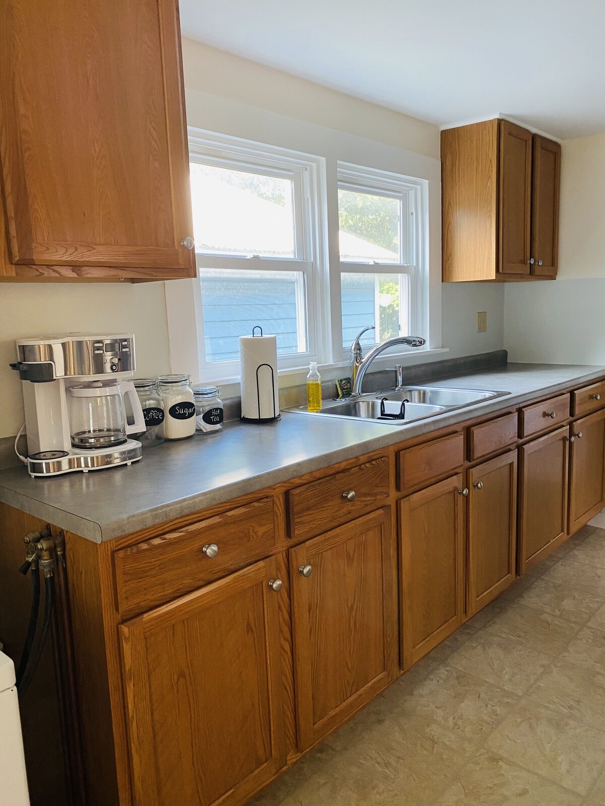 Cozy Home, Minutes from Killington! Washer/Dryer & Free Disney+/Peacock!