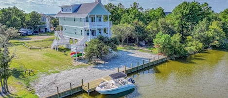 Canalfront: fish, swim, crab, kayak