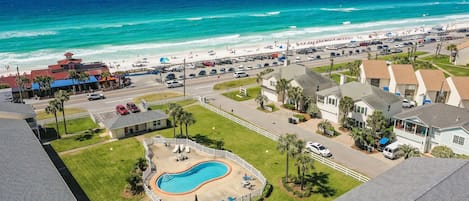 Birds eye view... Look how close you are to the pool and beach!  You can also see Pompano Joes you can stop and grab a drink and a snack before or after the beach.