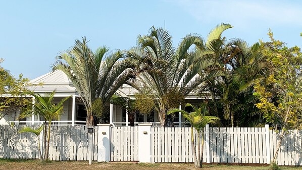 Tallulah is a gorgeous Queenslander in Valla Beach
