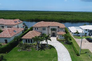 Villa Noumena from the perspective of a bird