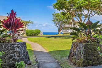 Kauai Alii Kai Condo. Ocean Bluff Princeville Community & Golf.