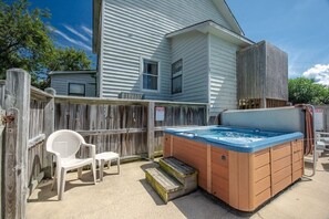 Relax your stresses away in the hot tub! 