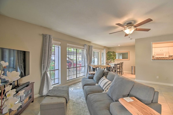 Phoenix Vacation Rental | 1BR | 1.5BA | 900 Sq Ft | Step-Free Entry