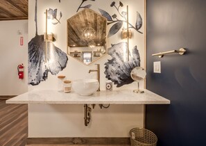 "Our stay here was awesome! Beautiful, fun, clean room! Walking distance to eating or can have food delivered. We will be staying again soon." Review Missy L.