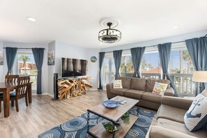 There's a family friendly living area to watch movie or play games. 