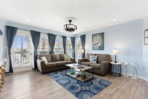 Plenty of seating for family and guests. 