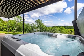 Private hot tub!