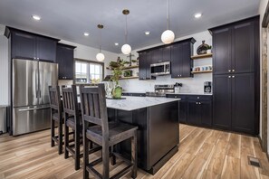 Additional seating at the breakfast bar