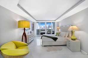 Master bedroom suite, King bed, Desk, balcony access, private bathroom, Roku tv