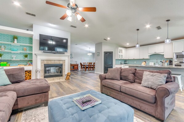 Cantonment Vacation Rental | 4BR | 2BA | Step-Free Access | 2,235 Sq Ft