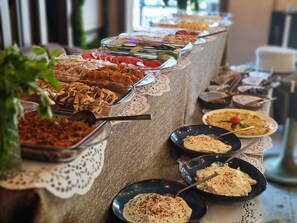 Breakfast buffet