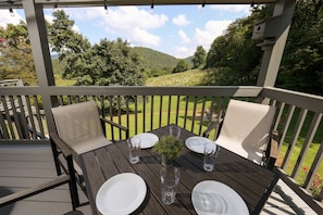 Dine outside and enjoy a beautiful Mountain View 