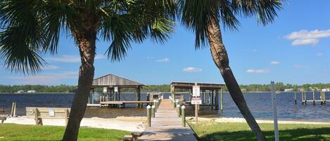 Dock and fishing pier.  Launch available for kayaks, paddle boards and boats.