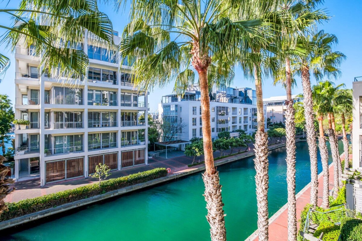 Modern-Waterfront
