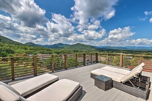 Top-Level Deck | Free WiFi | Blue Ridge Mountains View