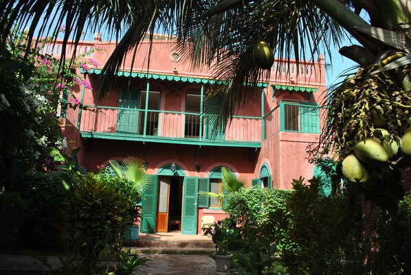 Exterior