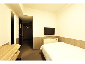 All standard rooms are 32-inch wall-mounted TVs.