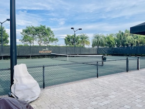 Esplanade Tennis Court