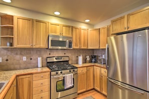 Kitchen | Main Floor | Fully Equipped | Cooking Basics & Spices