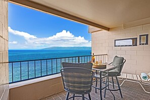 Lanai with Lounger