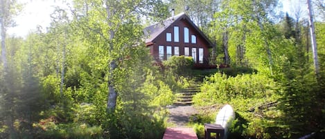 Front of cabin from Garden Lake